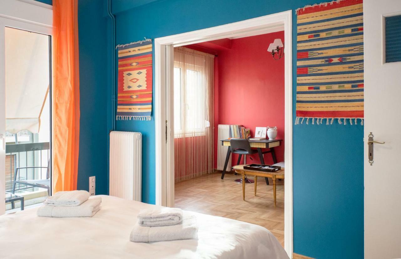 "Casa De Colores", Next To The Metro Athén Kültér fotó
