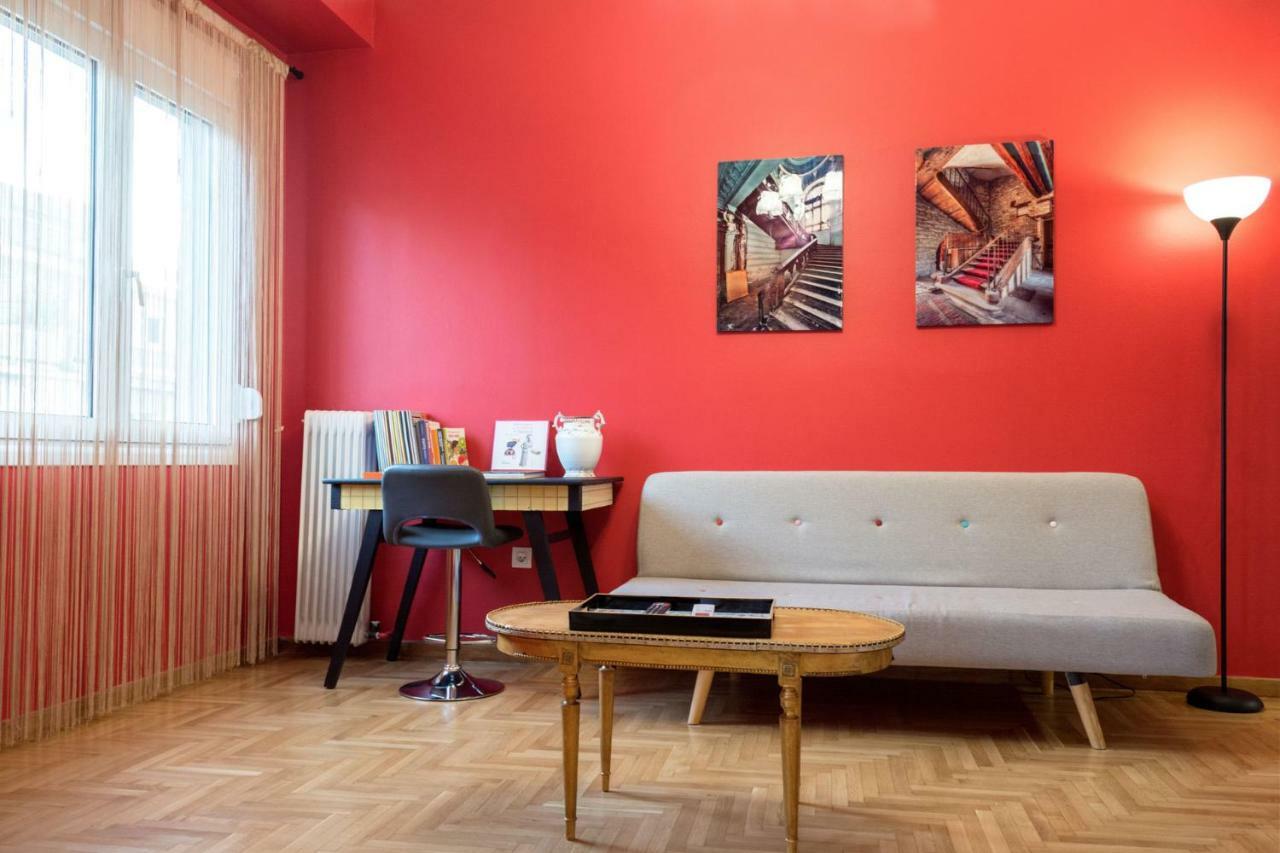 "Casa De Colores", Next To The Metro Athén Kültér fotó